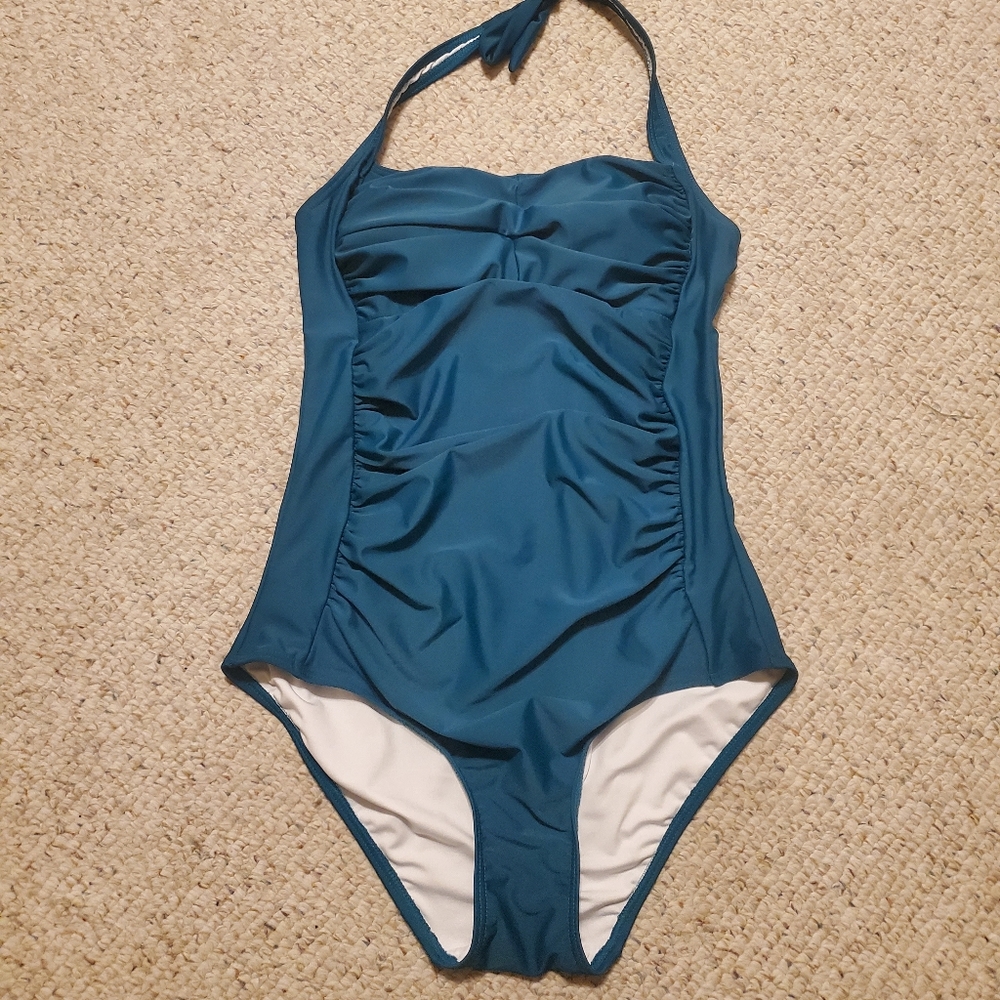 Zeraca One Piece Swimsuit
